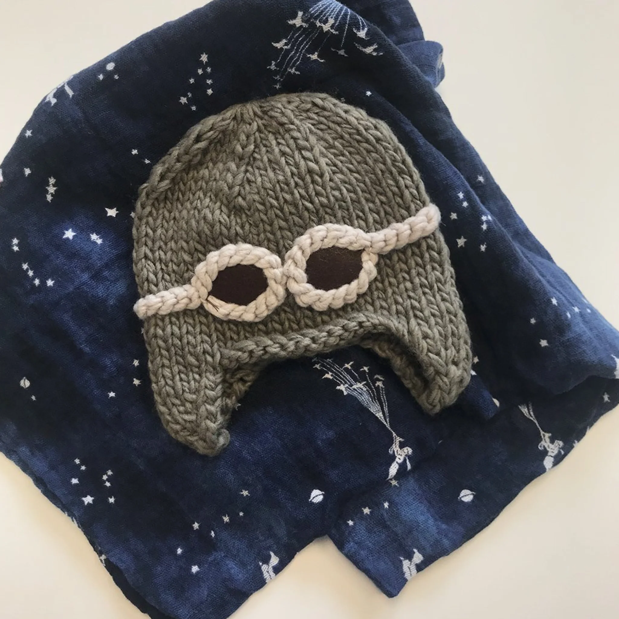 Wilbur Aviator with Goggles Knit Hat - Image 5